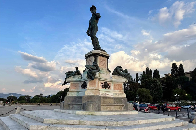 Plaza de Miguel Ángel