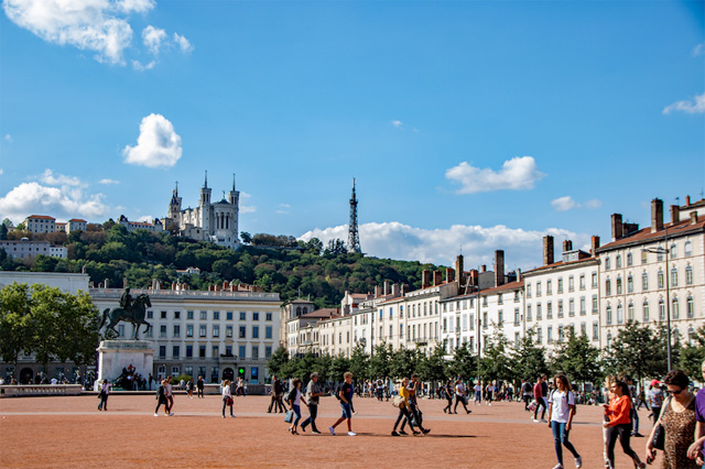 Piazza Bailaiguo