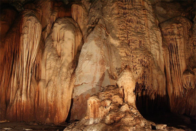 Cueva Qingdao